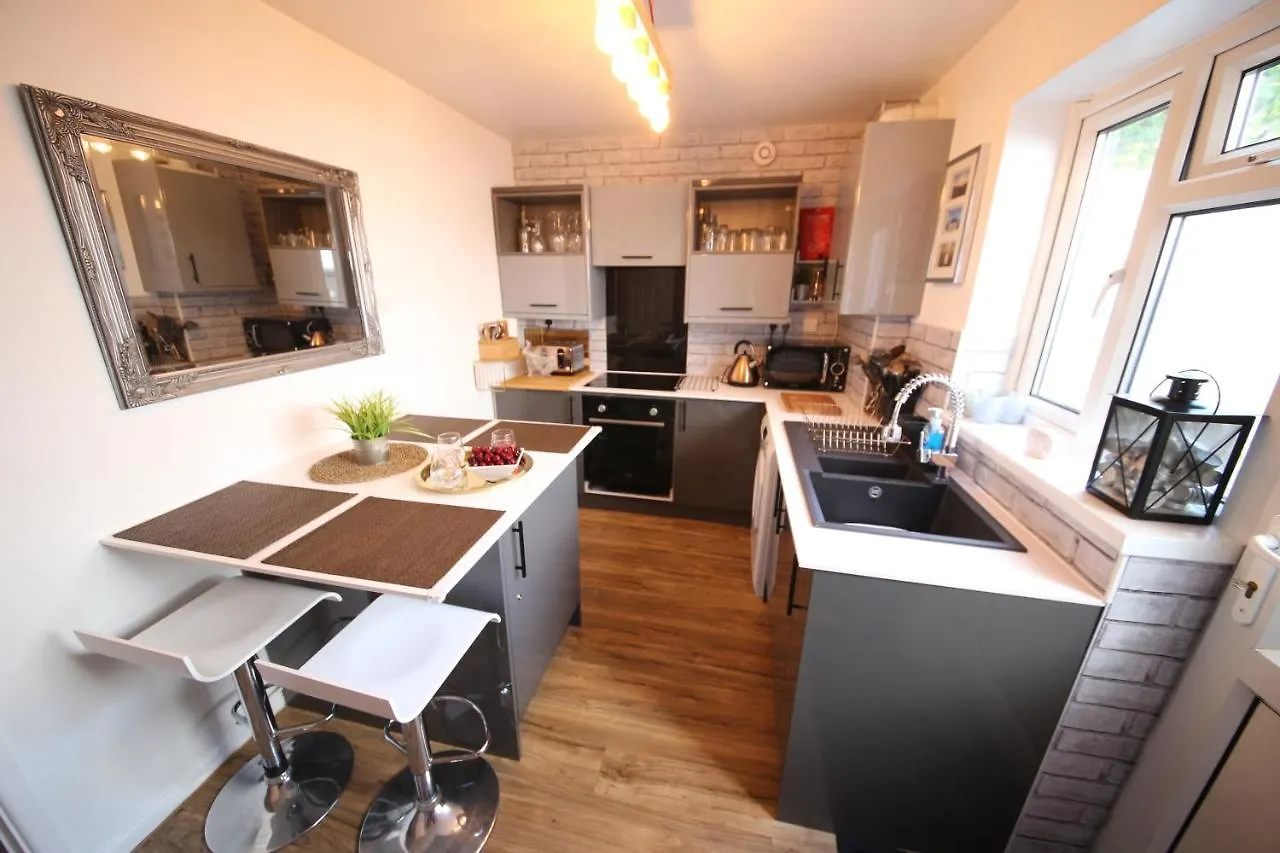Magdalen Quarters Apartment Exeter 0*,